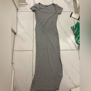 Maxi Square neck dress with a slit on the right side